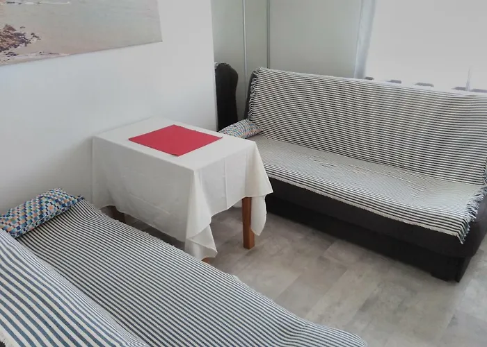 Sunny Day Center شقة غدينيا